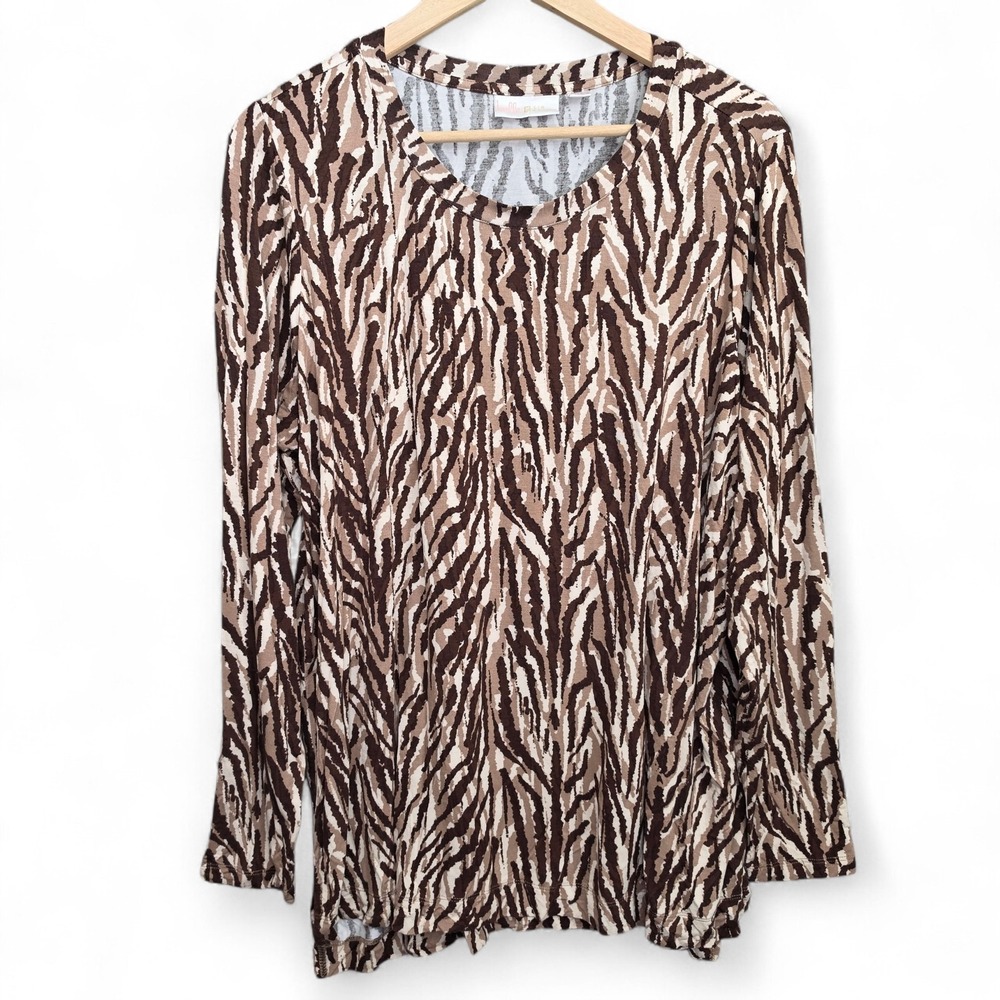 Belle by Kim Gravel Top Womens Plus 1X Brown Animal Print Crew‎ Neck Long Sleeve
